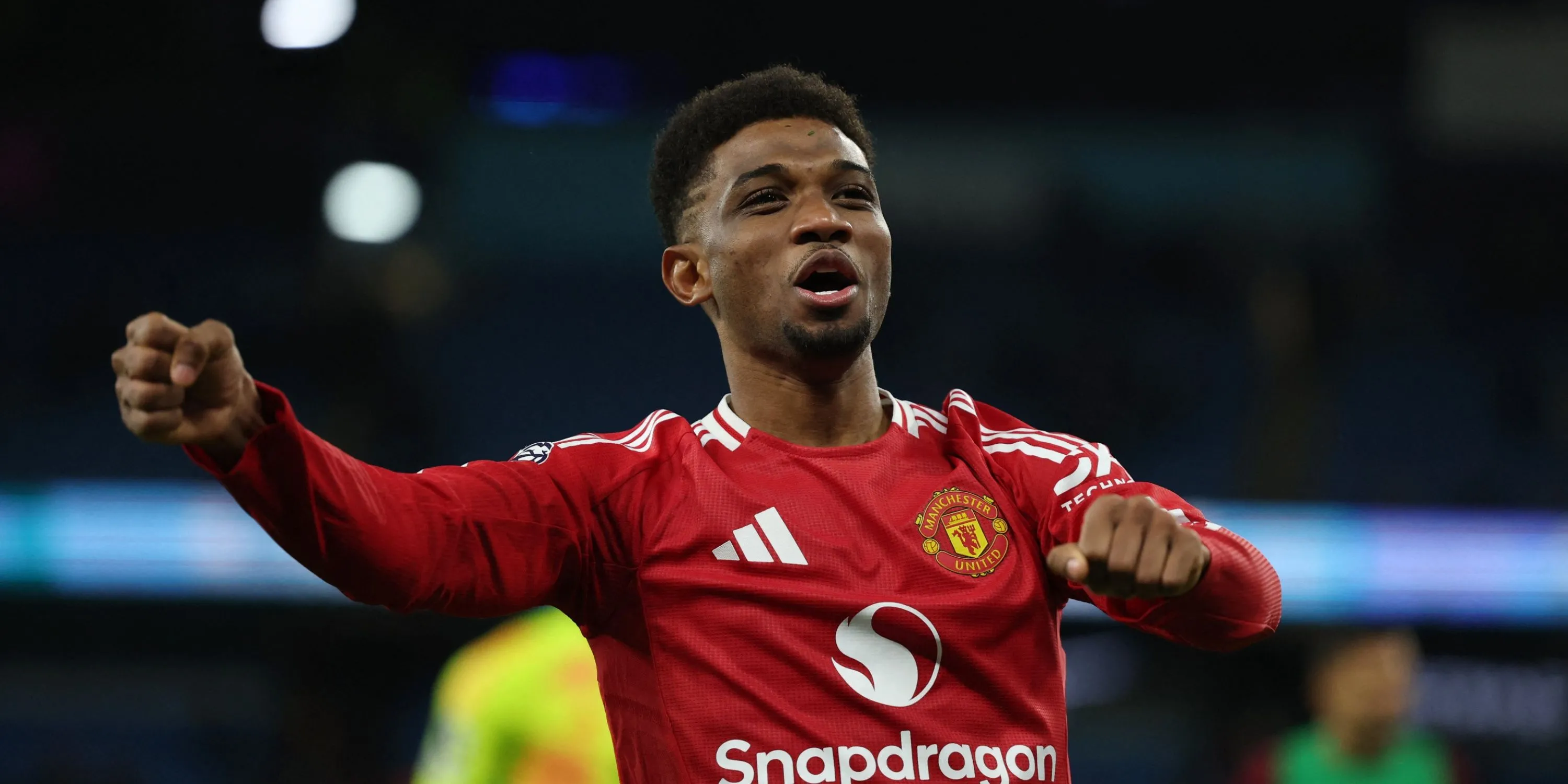 Amad Diallo ăn mừng bàn thắng cho Manchester United