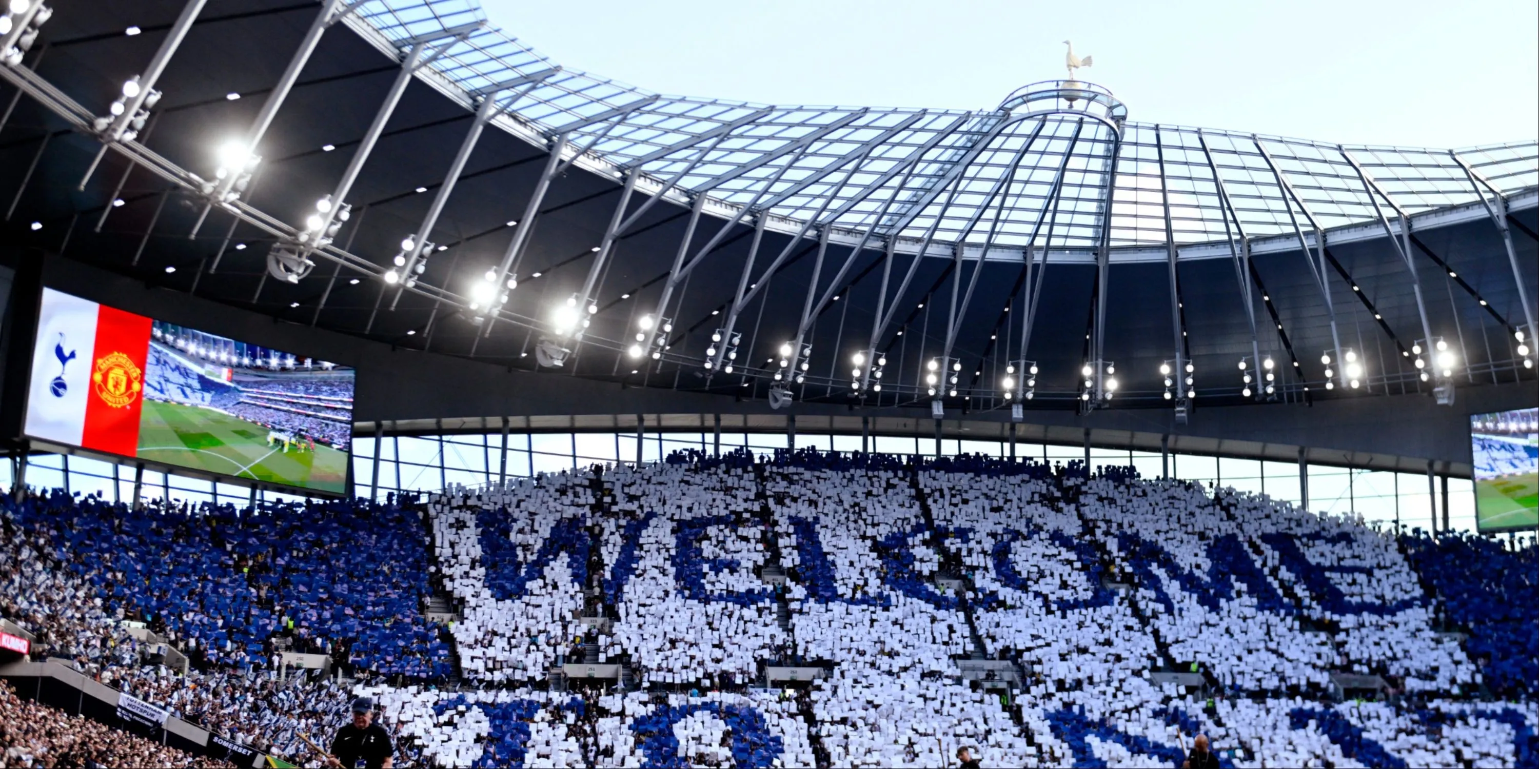 Khung cảnh tổng thể sân vận động Tottenham Hotspur