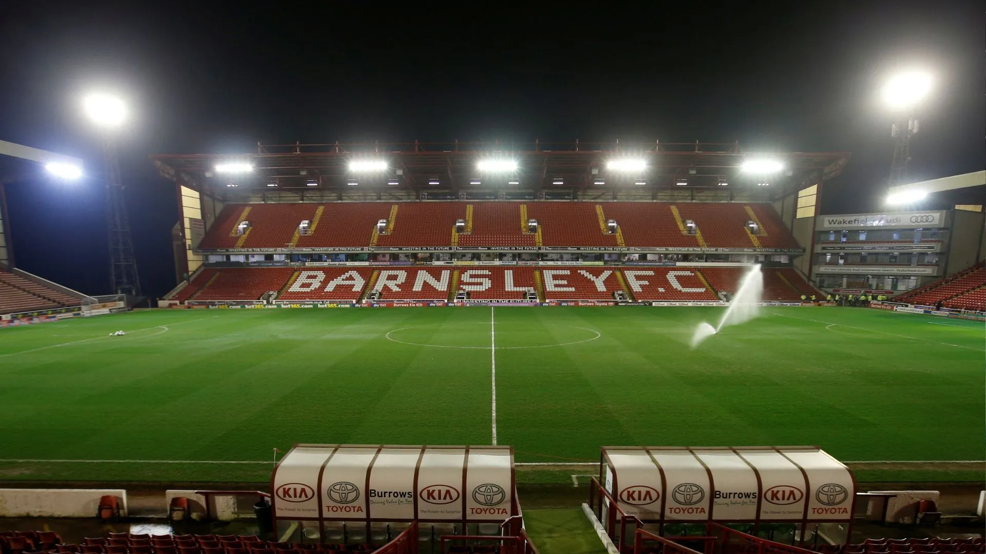 Sân vận động Oakwell của Barnsley, nơi đội bóng cần cải thiện hàng phòng ngự
