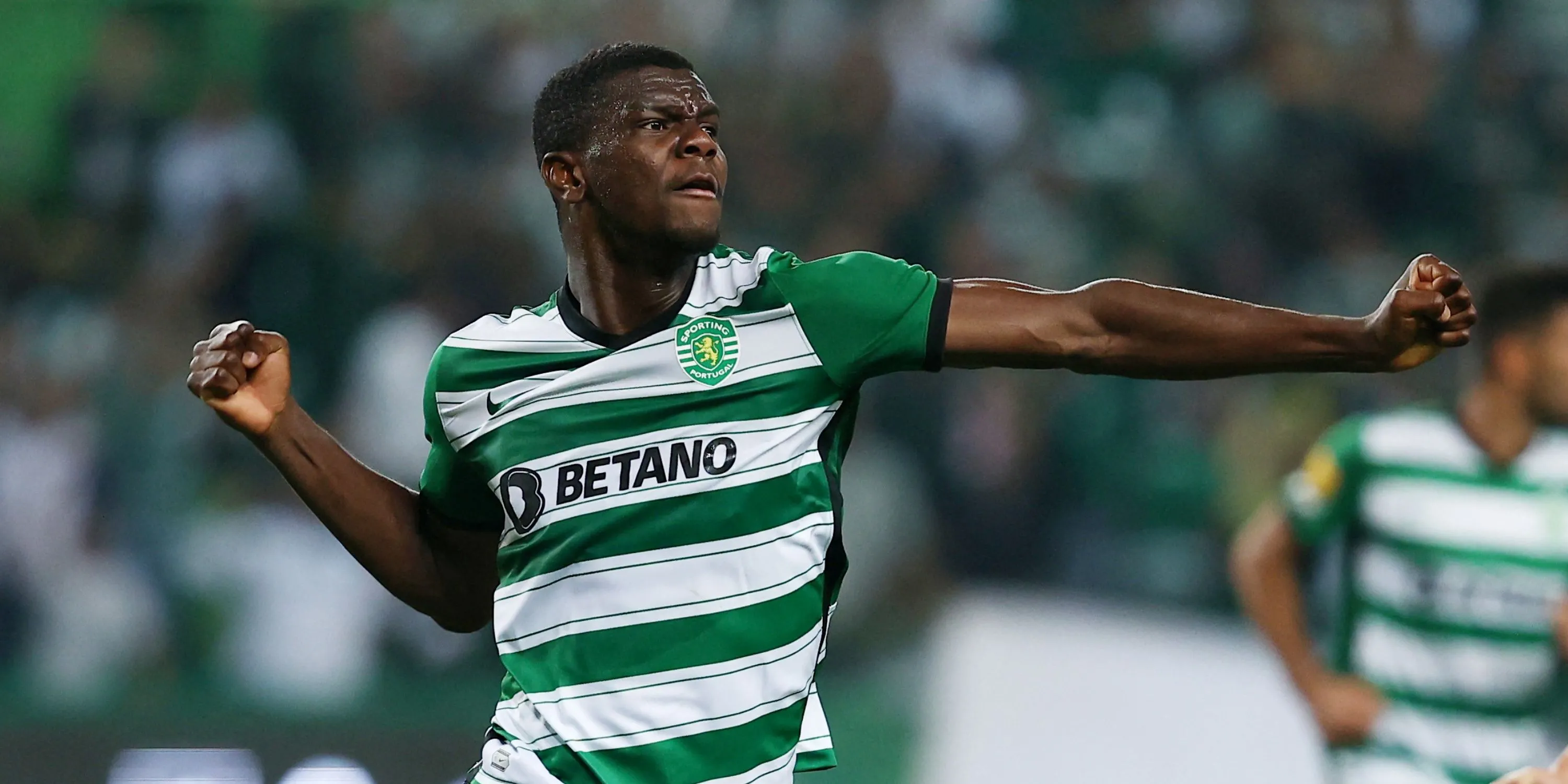 Trung vệ Ousmane Diomande của Sporting CP - mục tiêu chuyển nhượng của Chelsea và Arsenal