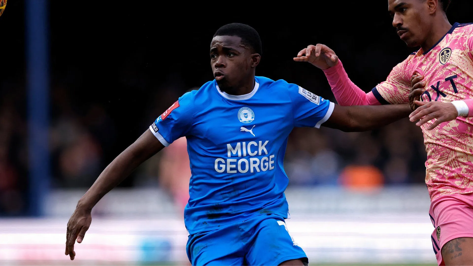 Cầu thủ Kwame Poku thi đấu cho Peterborough United