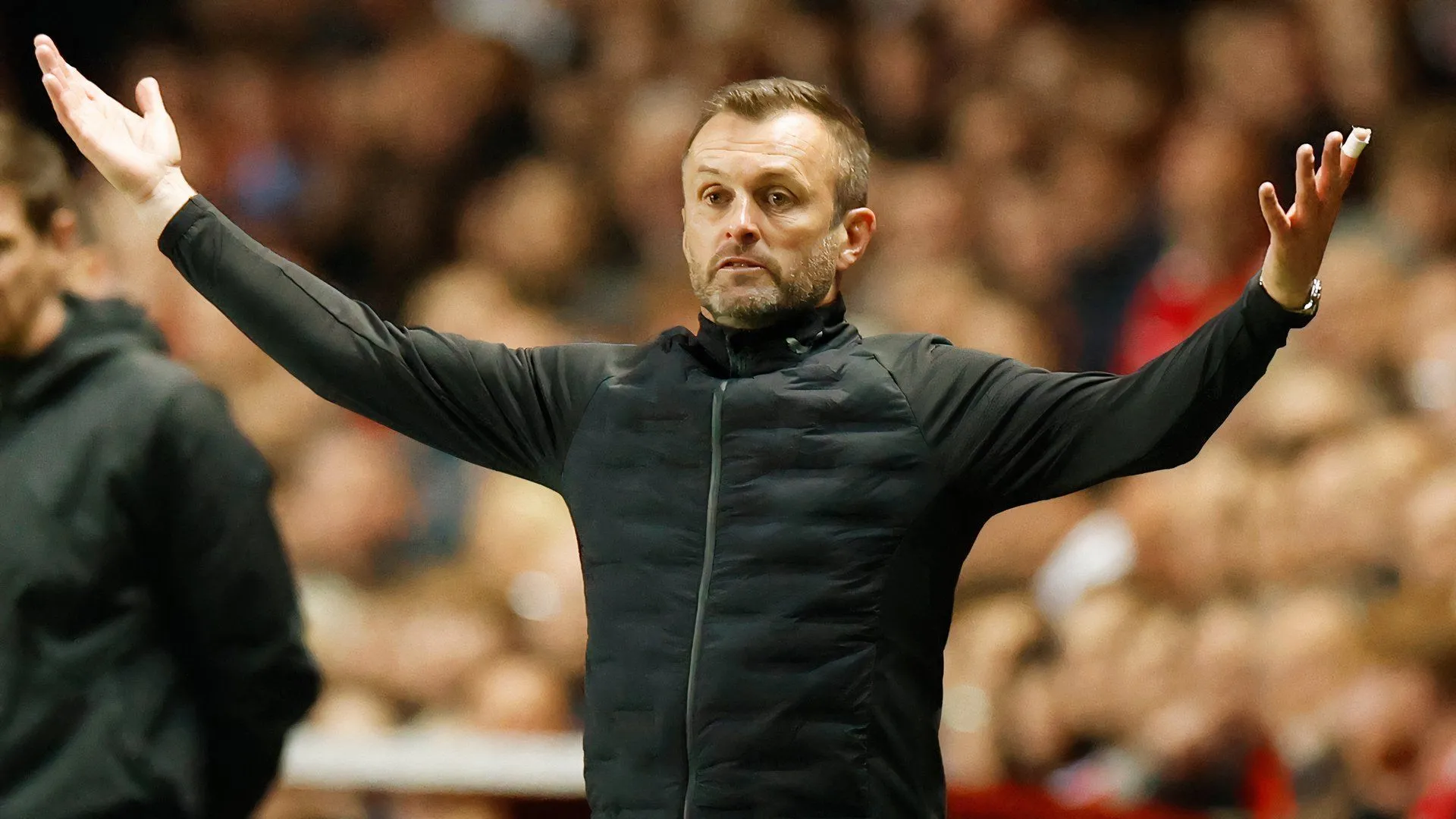 HLV Nathan Jones của Charlton Athletic