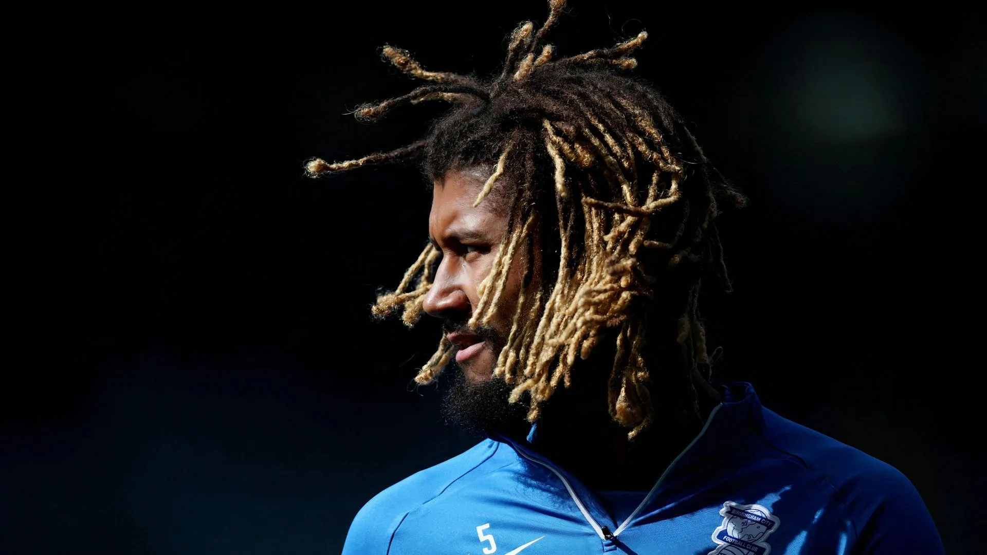 Trung vệ Dion Sanderson trong màu áo Birmingham City, mục tiêu chuyển nhượng của Derby.