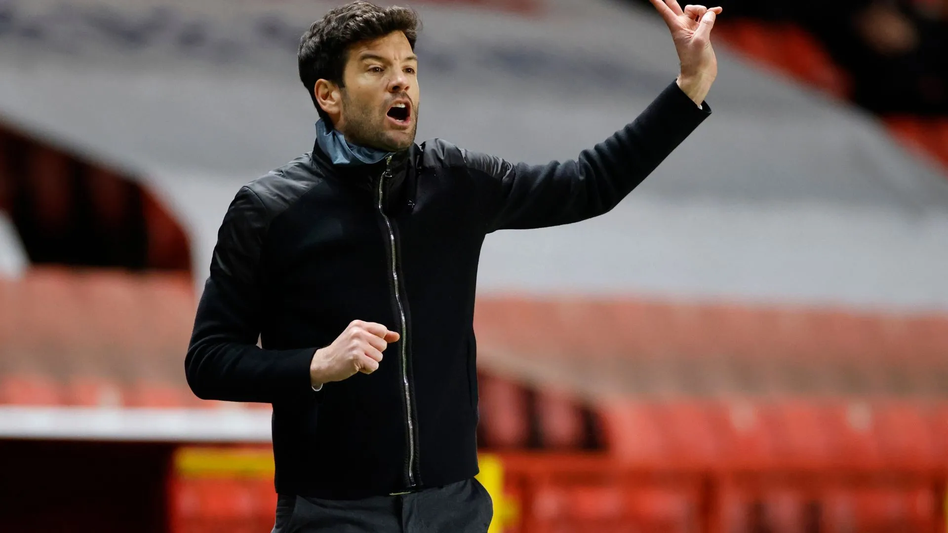 HLV Brian Barry-Murphy, tân thuyền trưởng của Cardiff City, người có kinh nghiệm phát triển cầu thủ trẻ từ Man City