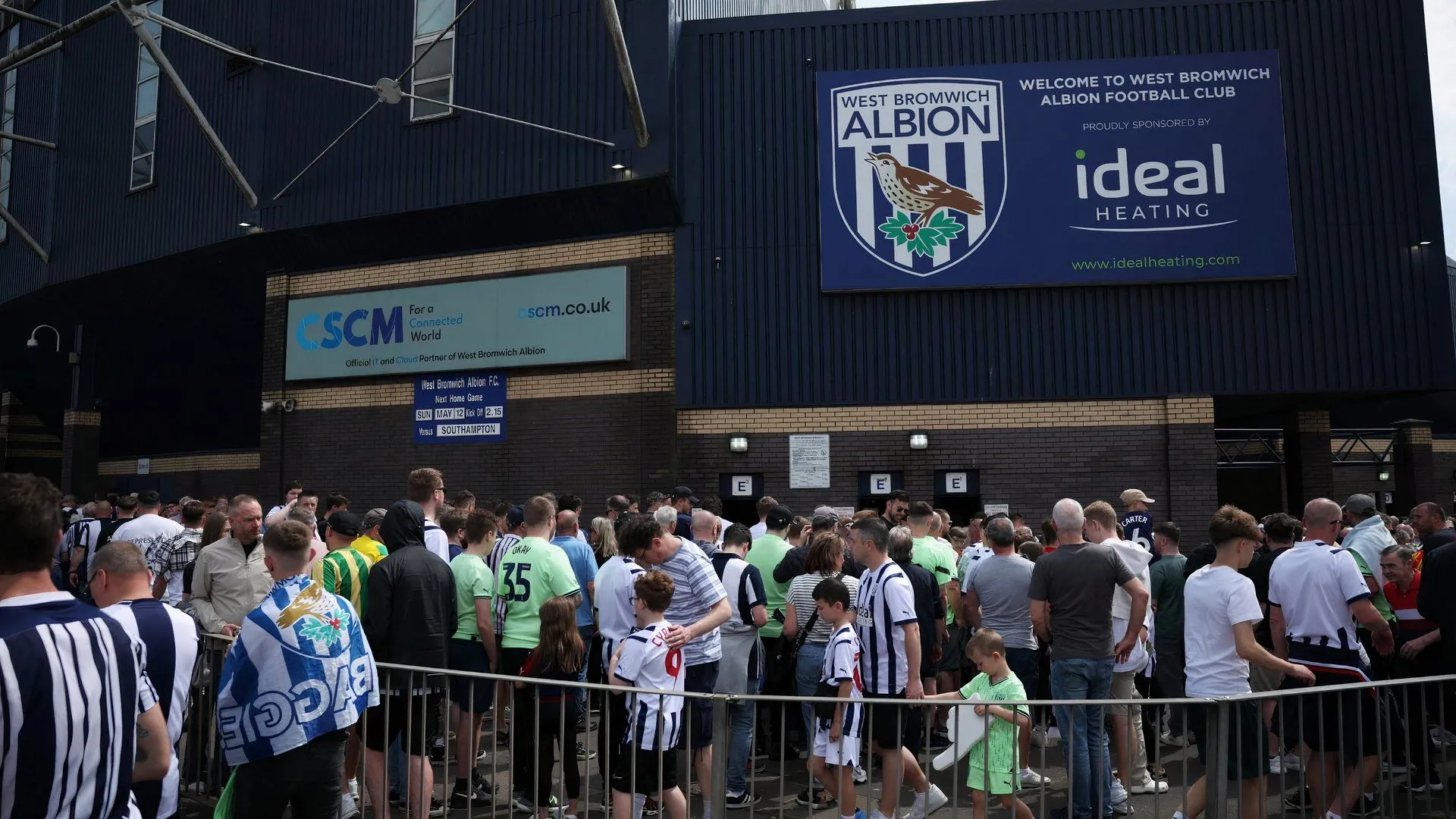 Người hâm mộ West Brom tại The Hawthorns